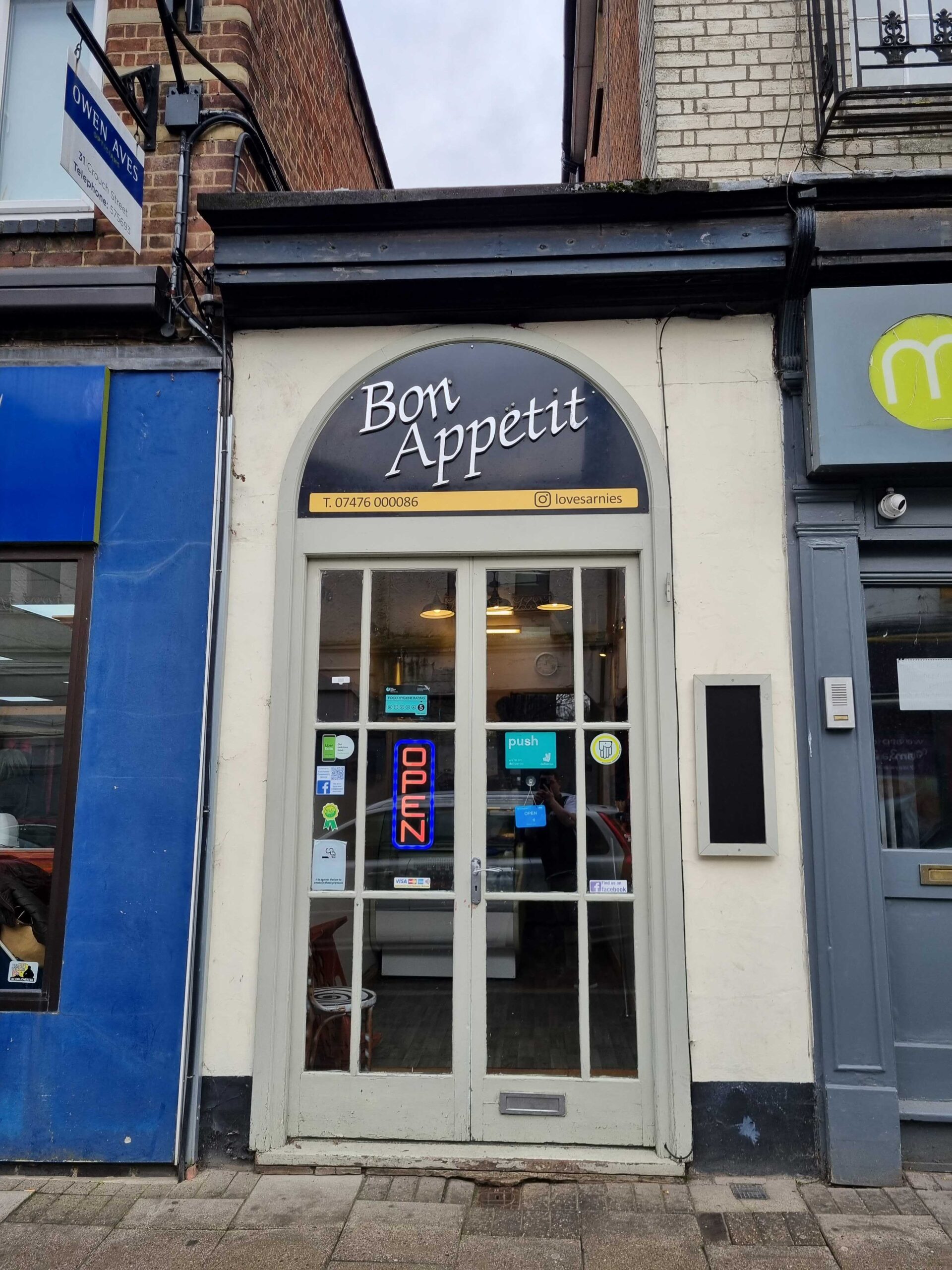 Bon Appetit Colchester | Home | Delicious Sandwiches